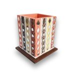 Colourful lippan art pen stand